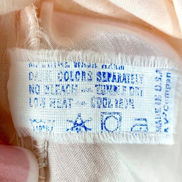 Vintage Vanity Fair Lace Trim Bed Jacket Night Top Button Front Pink Size M - Picture 9 of 9